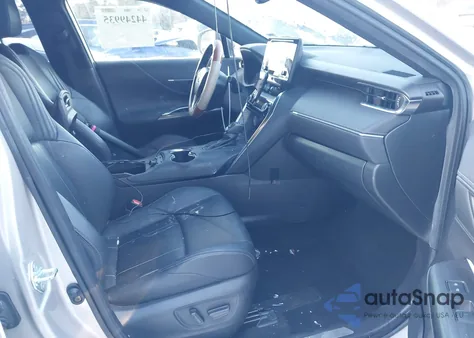 2021 Toyota Venza Xle из США, поврежденный, VIN JTEAAAAH7MJ037909